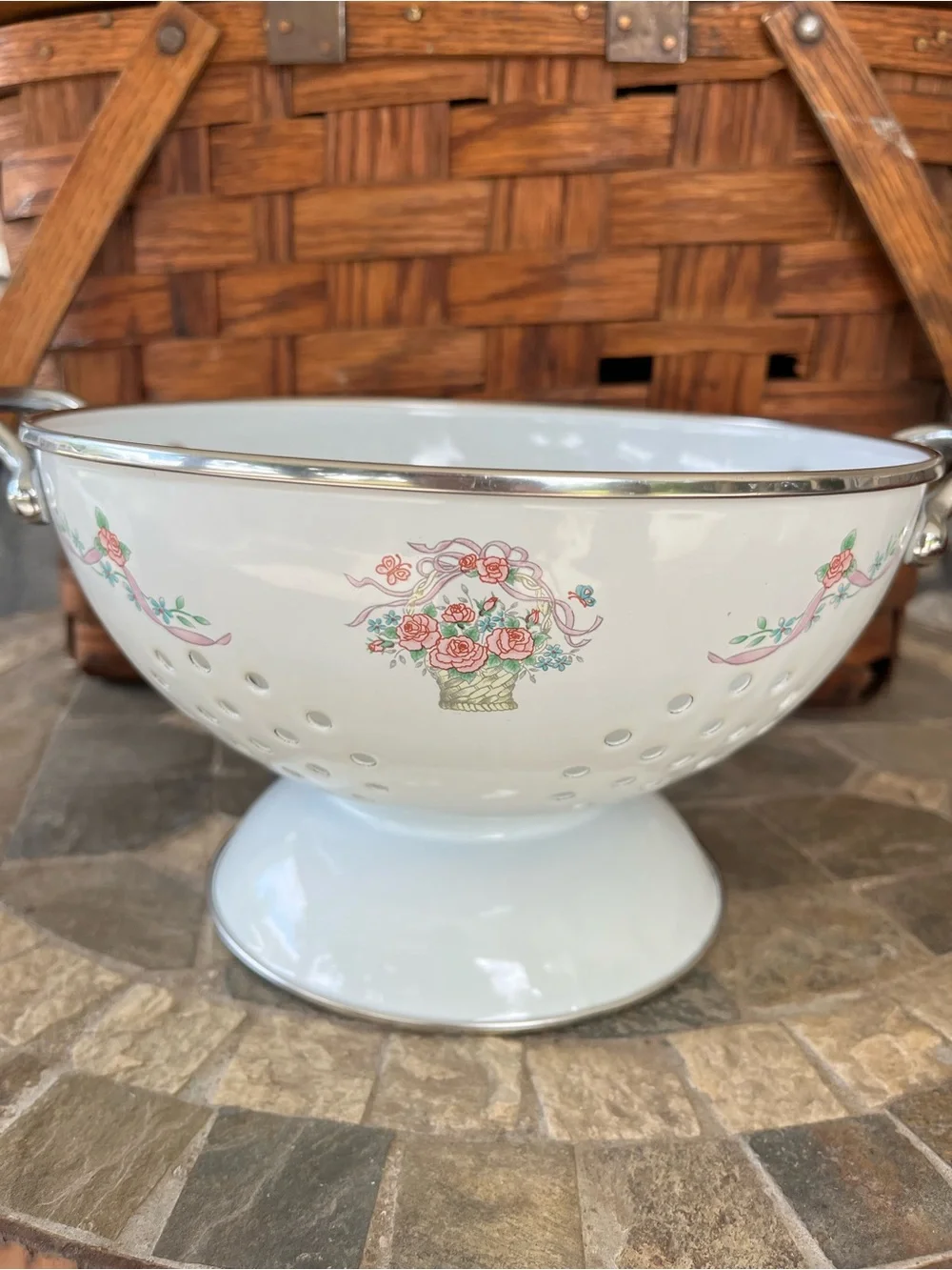 Interpur vintage white